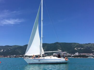 Яхта ПЕТР ПЕРВЫЙ