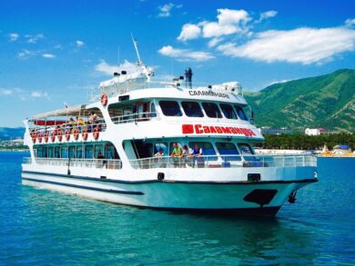 Морская прогулка на теплоходе САЛАМАНДРА